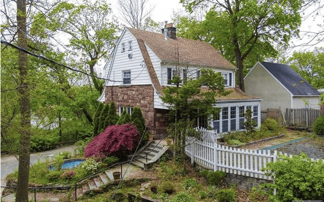 1328 River Road, Teaneck